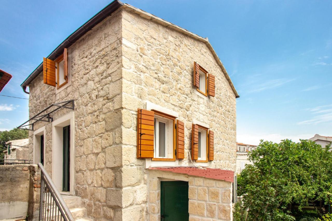Maki Stone House - Free Parking Appartement