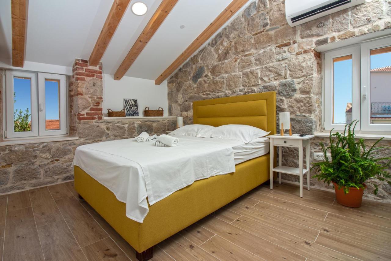 Maki Stone House - Free Parking *