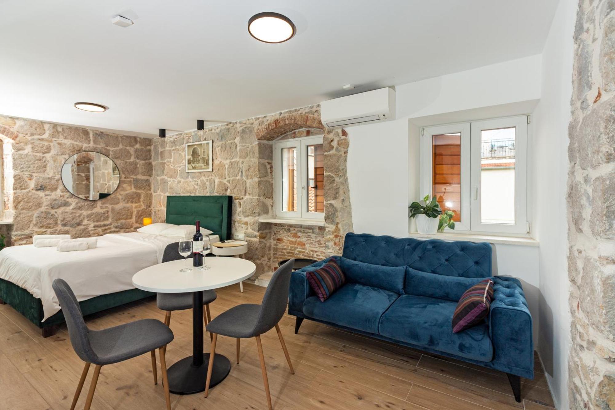 Maki Stone House - Free Parking Appartement Split