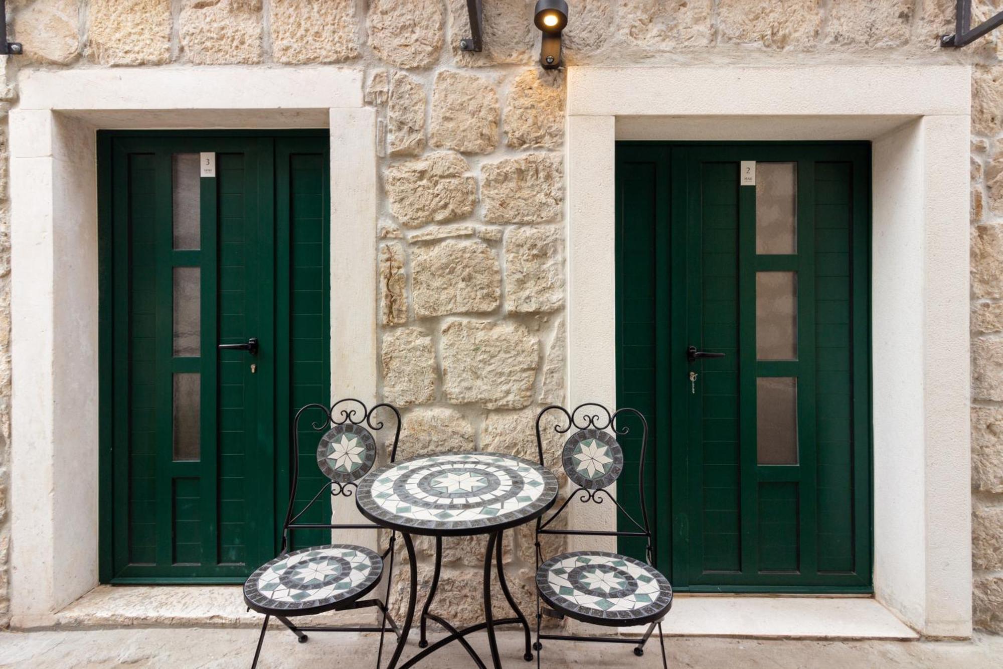 Maki Stone House - Free Parking *