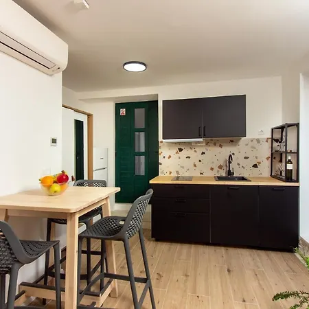 Apartamento Maki Stone House - Parking On Request ! Split Exterior foto